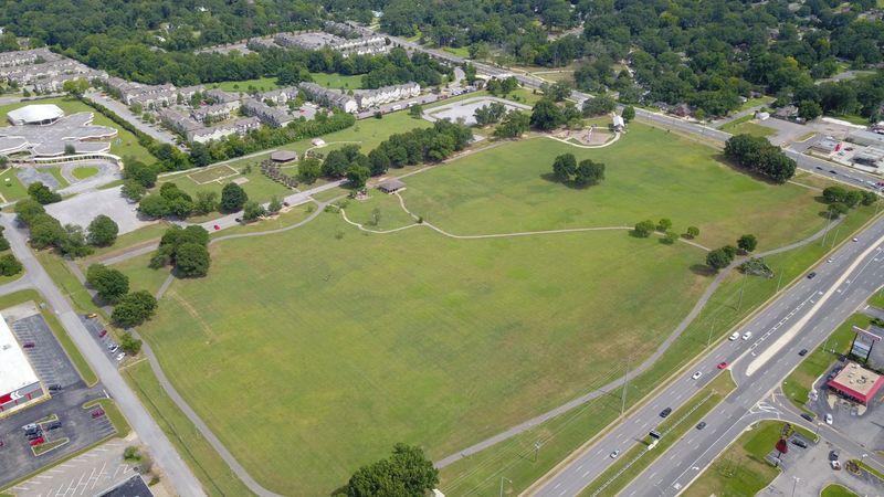 Snow Hinton Park Trail